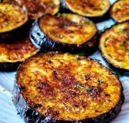 AIR FRYER EGGPLANT WITH GARLIC PARMESAN BUTTER